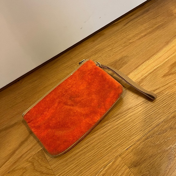 NWOT juicy couture terry cloth wristlet! - Picture 8 of 8